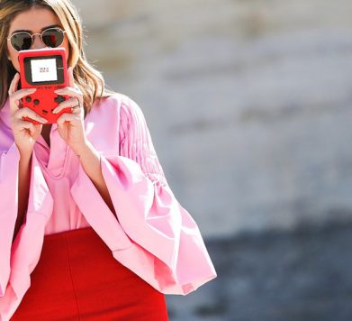 Why Red & Pink is This Season’s IT Colour Combination